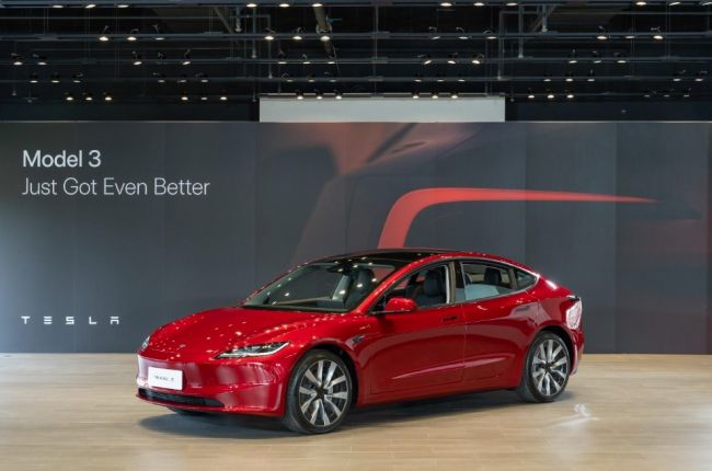 Tesla Model 3 煥新版實車搶先登台 最快四月中旬全台開放展示