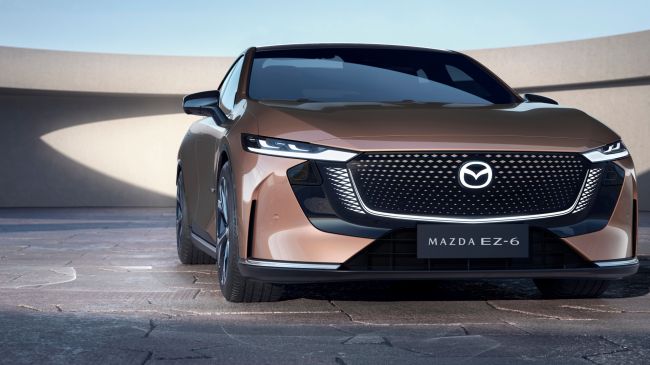 除了優雅的Arata概念車 Mazda宣布PHEV與純電EZ-6後驅房車將於2024年底於中國上市