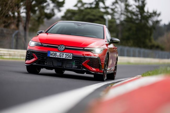 325匹馬力且積極輕量、提升抓地的 Volkswagen Golf GTI Edition 50正式揭曉