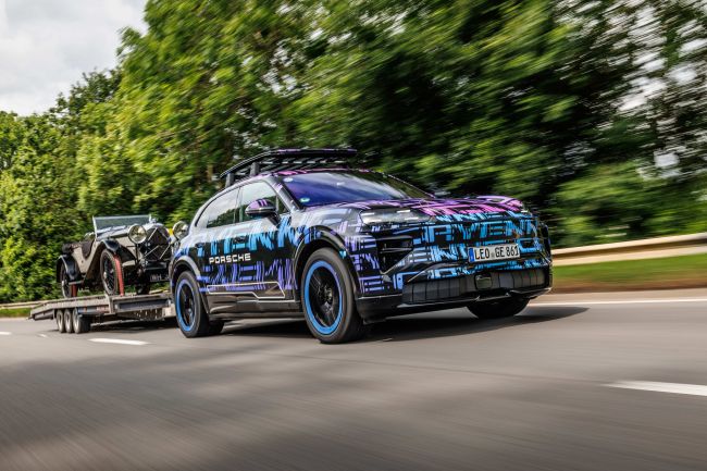 保時捷傾力測試全新純電動 SUV  偽裝版電動 Cayenne 亮相  彰顯卓越性能與實用價值