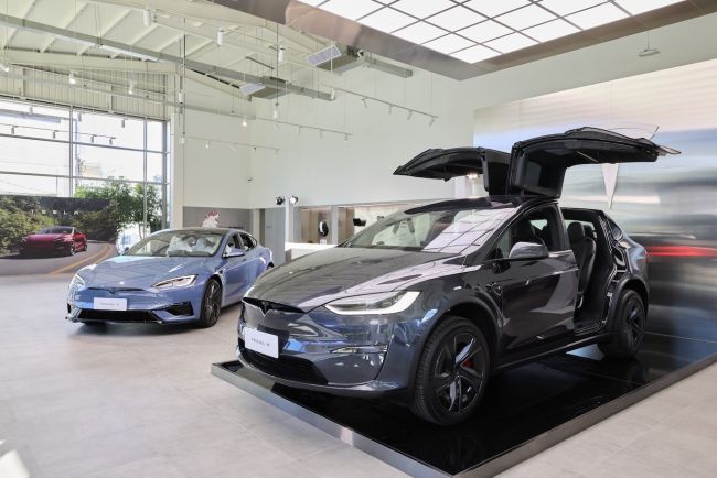 全新升級 Model S 與 Model X 亮相  最新 S3XY 齊聚台灣 Model 3 與 Model Y 持續引領市場熱潮