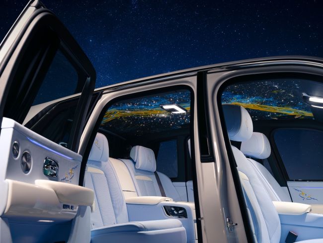 【以宇宙為名-Rolls-Royce Cullinan Cosmos再創品牌極致內裝設計與工藝巔峰！】
