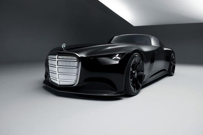 【不論你喜不喜歡，Mercedes-Benz最新概念車Vision Iconic都將持續保持當前這套大面積發光水箱護罩】