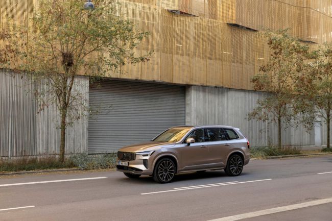 「The New Vision Forward」VOLVO 交付 100 萬輛 PHEV 動力車款 實現新能源車市場布局重要里程碑 穩健邁向品牌全電動化轉型的偉大旅程