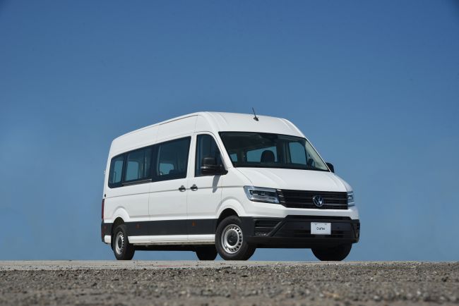 歐洲原裝進口 同級唯一原廠大型商旅九人座客車 The New Crafter 新世代旗艦 進化上市