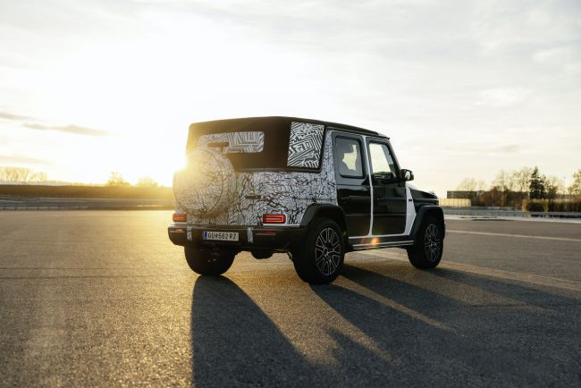 【睽違近十年，敞篷版Mercedes-Benz G-Car即將回歸。偽裝車奧地利公路測試曝光！】