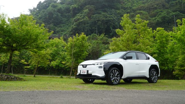 [新車試駕] 續航601公里、338匹馬力、零百實測4.9秒身手的Subaru Solterra XT還有哪些驚喜？