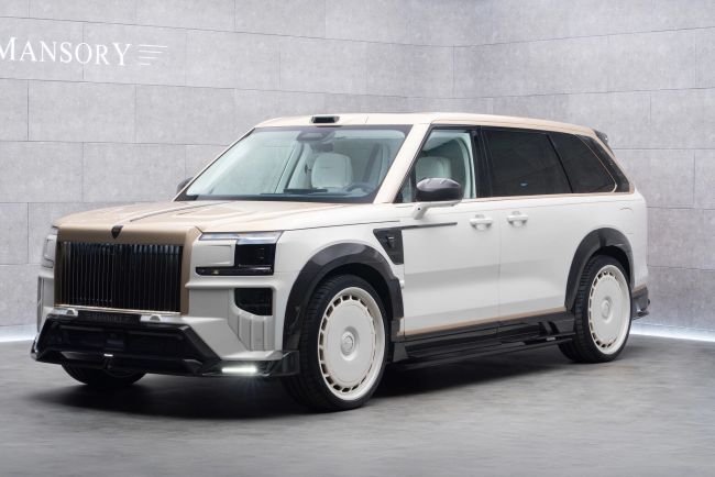 【Mansory背書前進歐美高端市場！Zeekr 9X成首輛獲全車客製化改造的中國新勢力！對開門設計真成中國勞斯萊斯！？】