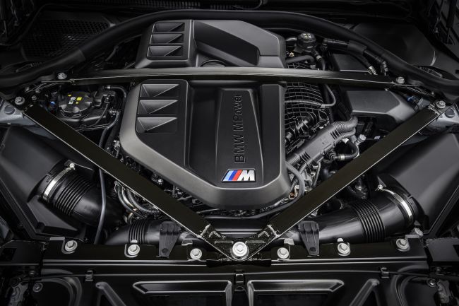 【BMW M 點火系統新突破力抗歐七環保法規！源自F1的「預燃燒室」技術強勢延續M Power直六燃油引擎生命週期！】