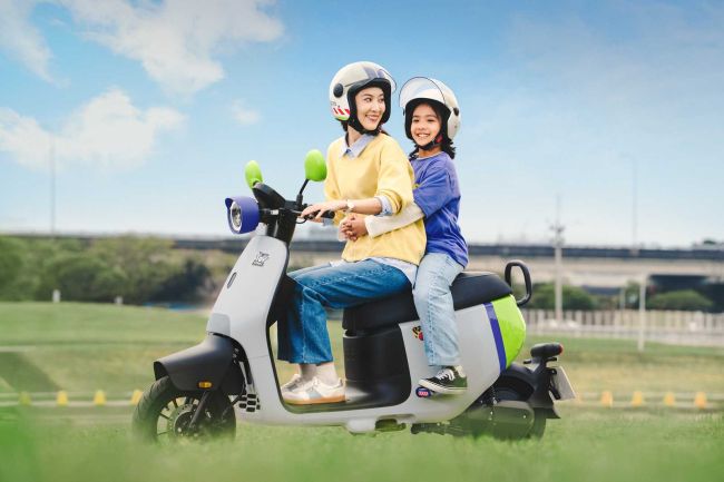 Gogoro 銷量動能強勁!市佔創 17 個月新高 EZZY 500 玩具總動員系列兩個月銷量突破 2,000 台 北中南門市 5 月下旬接力開幕