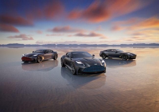 承襲DB2曾揮灑於賽場的一抹色調 Aston Martin DB12 S VMF即將現身圓石灘車展