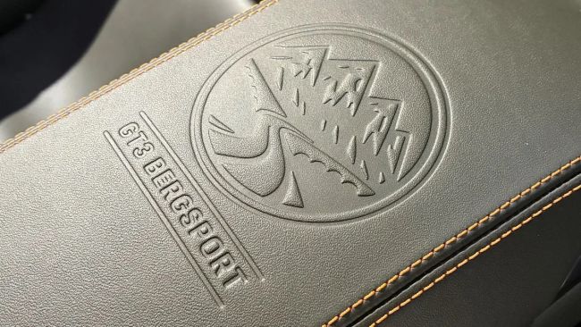【史上最輕保時捷有望重回公路?Porsche 911 GT3 Bergsport挾極致輕量化始祖之名9/1正式回歸!】