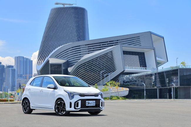 Kia感謝車主支持,締造史上最佳8月銷售成績 本月入主享專屬禮遇,指定車款享首年低月付3,888元起