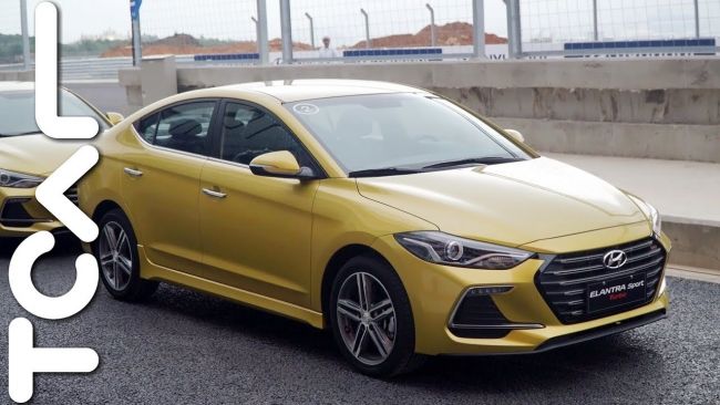 [直播試駕] Hyundai Elantra Sport 麗寶賽道體驗