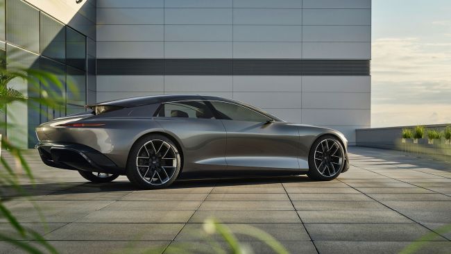 貼地巡行的頭等艙 Audi Grandsphere Concept