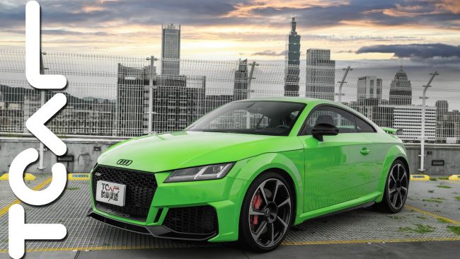 [新車試駕] 2022 Audi TT RS 不服就來崩我！？原廠3.7秒破百 山路真的能尬超跑？官人試駕 -TCar