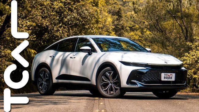 [新車試駕] Crown不只是精緻版的Toyota 更大膽迎接全新造車哲學 Toyota Crown Crossover 2.5 Hybrid 貴族版