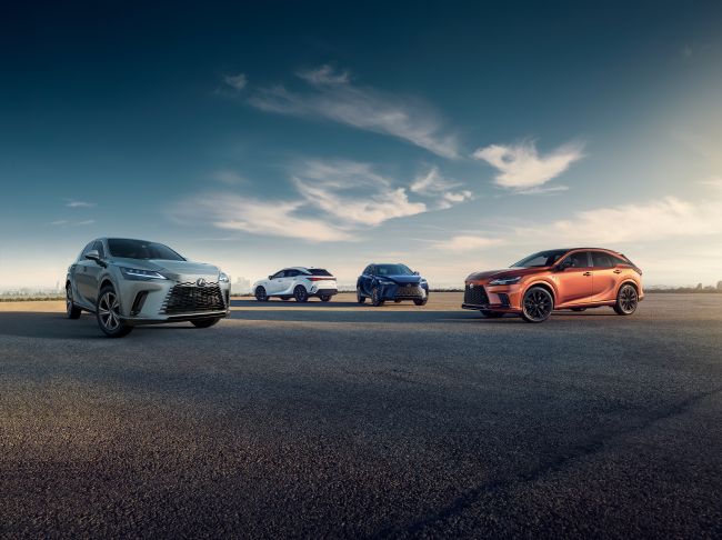 Lexus榮獲2023年車訊風雲獎3項大獎LM、RX及NX奪下最佳豪華大型MPV、豪華中大型及中型休旅車