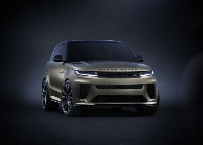 奢華性能旗艦： Range Rover Sport SV 最強動力 最酷外型 最豪華內裝