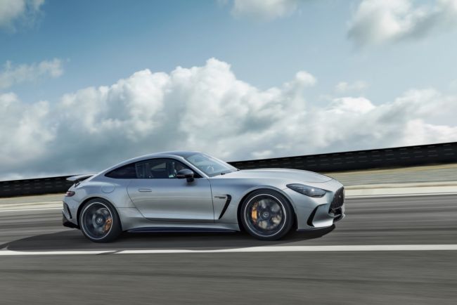 SO AMG! 地表最速家族新成員 新世代 Mercedes-AMG GT Coupé 性能跑車全球首發！