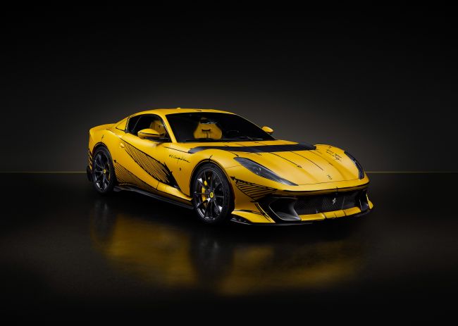 Ferrari 812 Competizione：獨一無二的草圖藝術品
